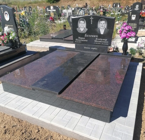Памятник двойной 119